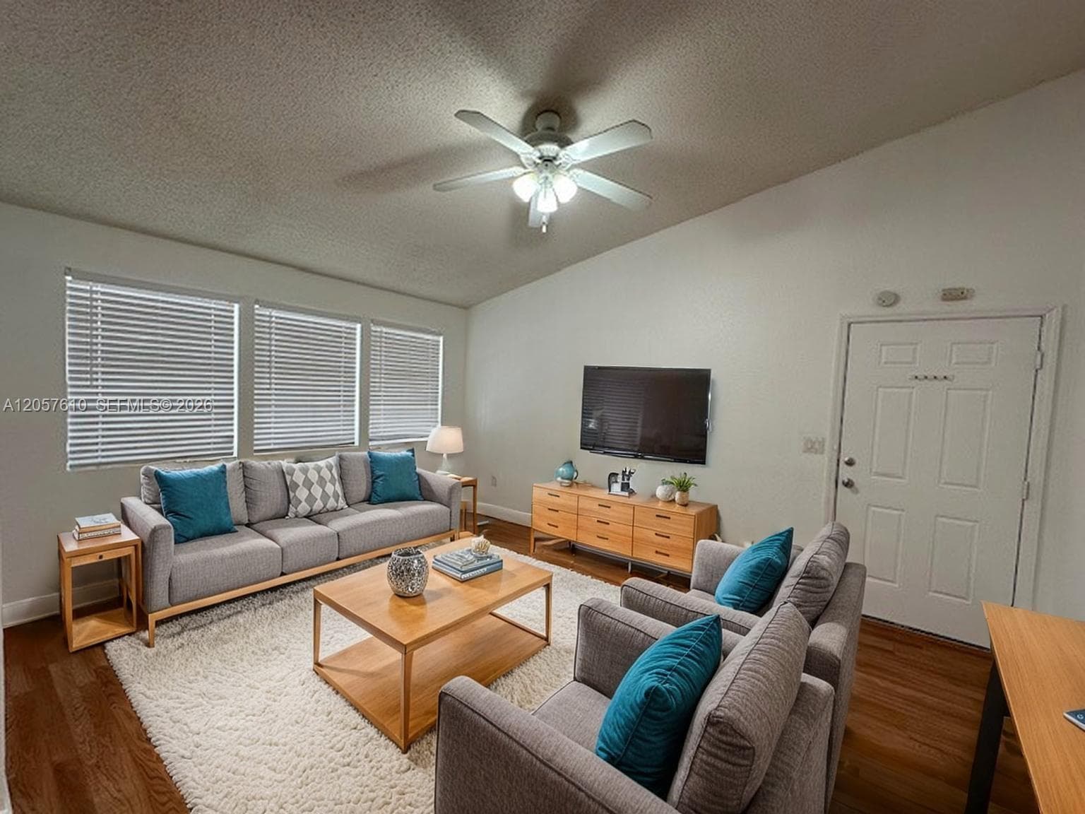 VISTA LAGO AT THE HAMMOCK · #1102 in Miami - Photo 3