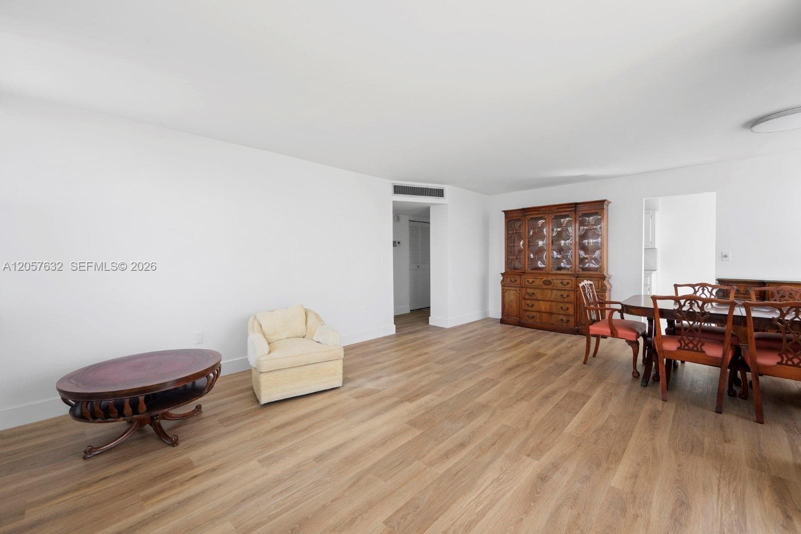 WILSHIRE CONDO · #621E in Miami - Photo 10