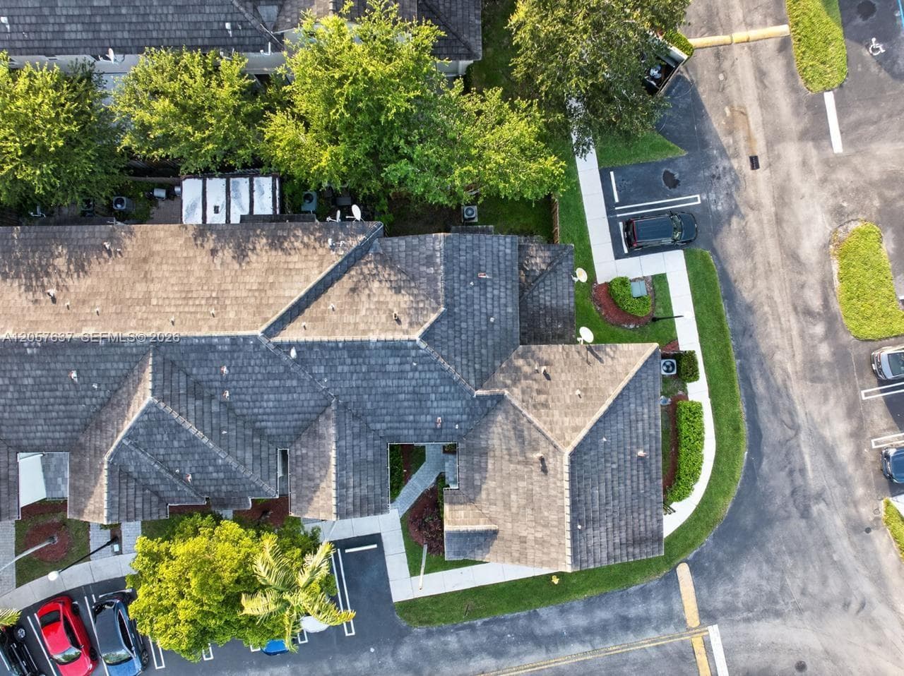 152 SE 29th Ave #9 photo 38