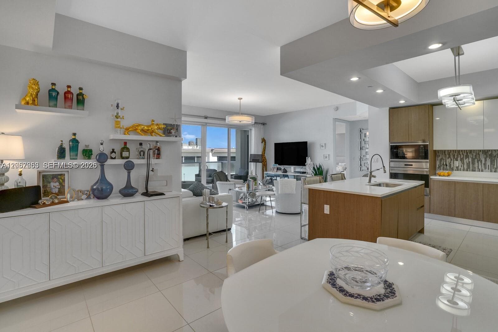 1200 HILLSBORO MILE CONDO · #1303 in Hillsboro Beach - Photo 2