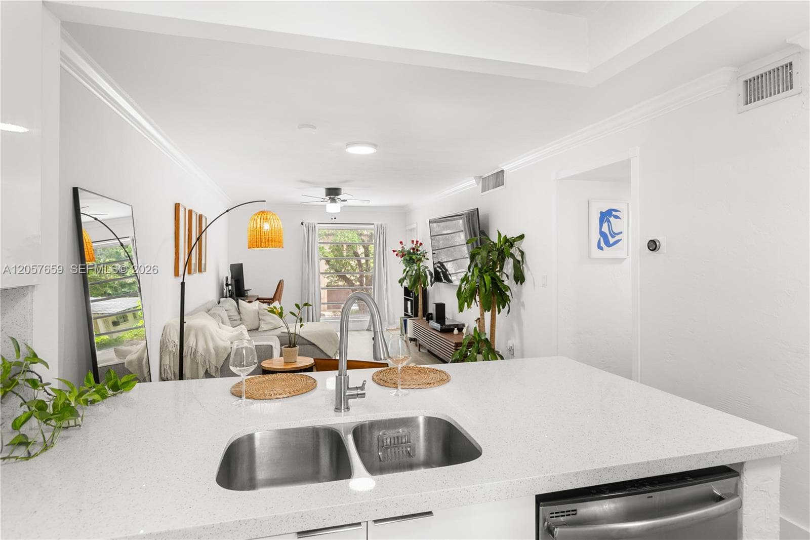MADRID TOWERS CONDO · #105 in Coral Gables - Photo 4