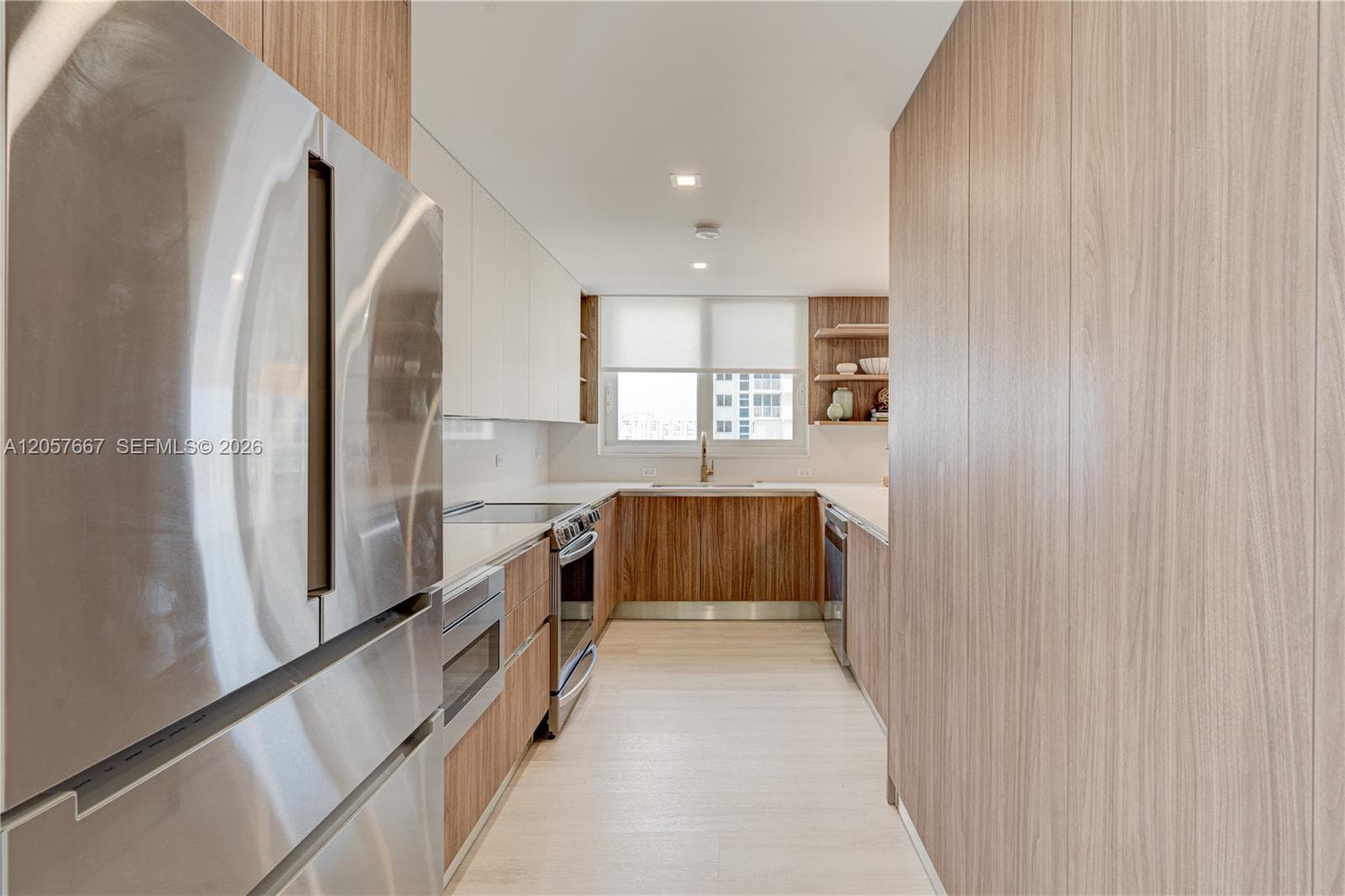 RENAISSANCE OF POMPANO BE · #1505 in Pompano Beach - Photo 15