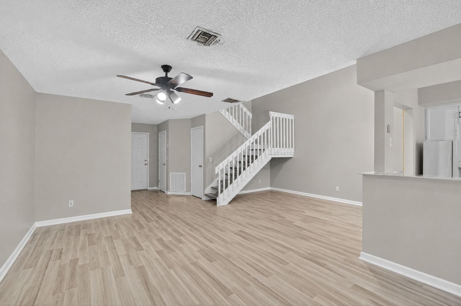 44-web-or-mls-5314 Sapphire Valley (21)