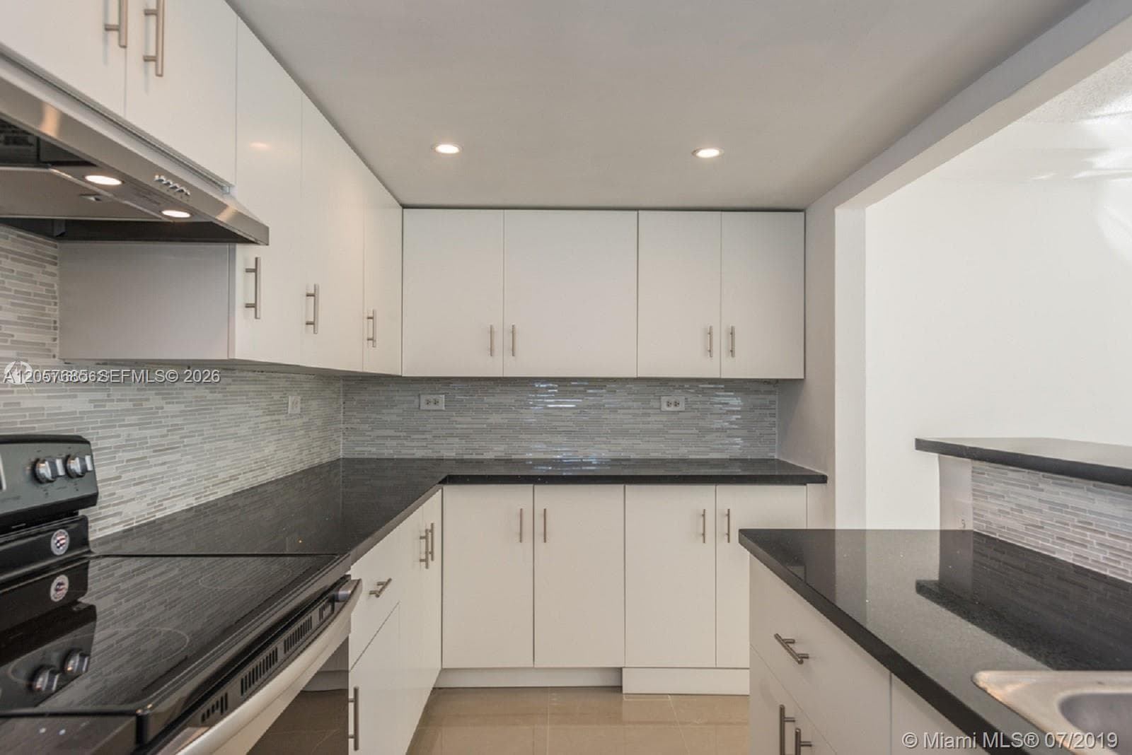 CARIBBEAN TOWERS CONDO · #2H in North Bay Village - Photo 11