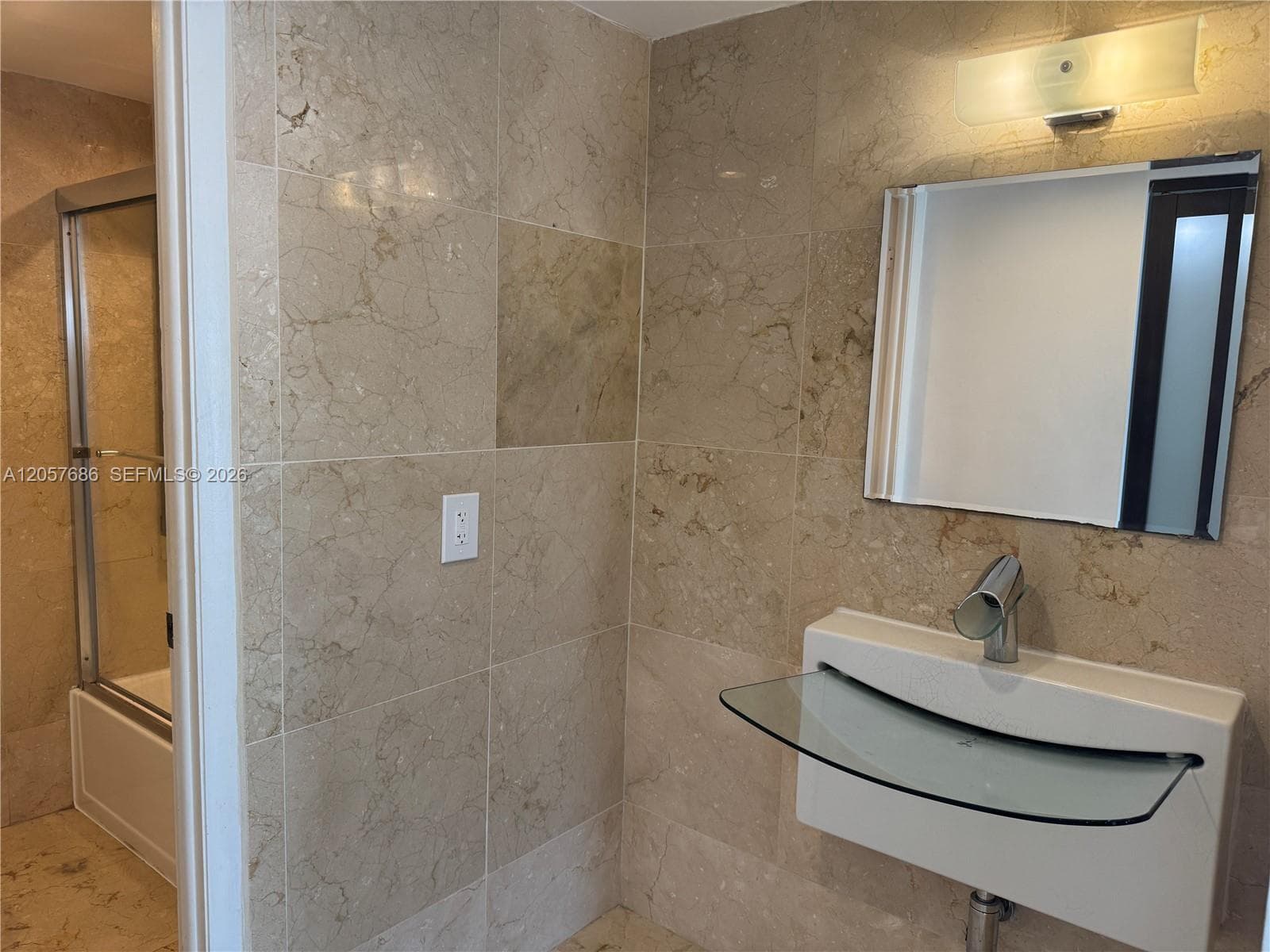 GOLDEN WEST CONDO · #202 in Miami Beach - Photo 26