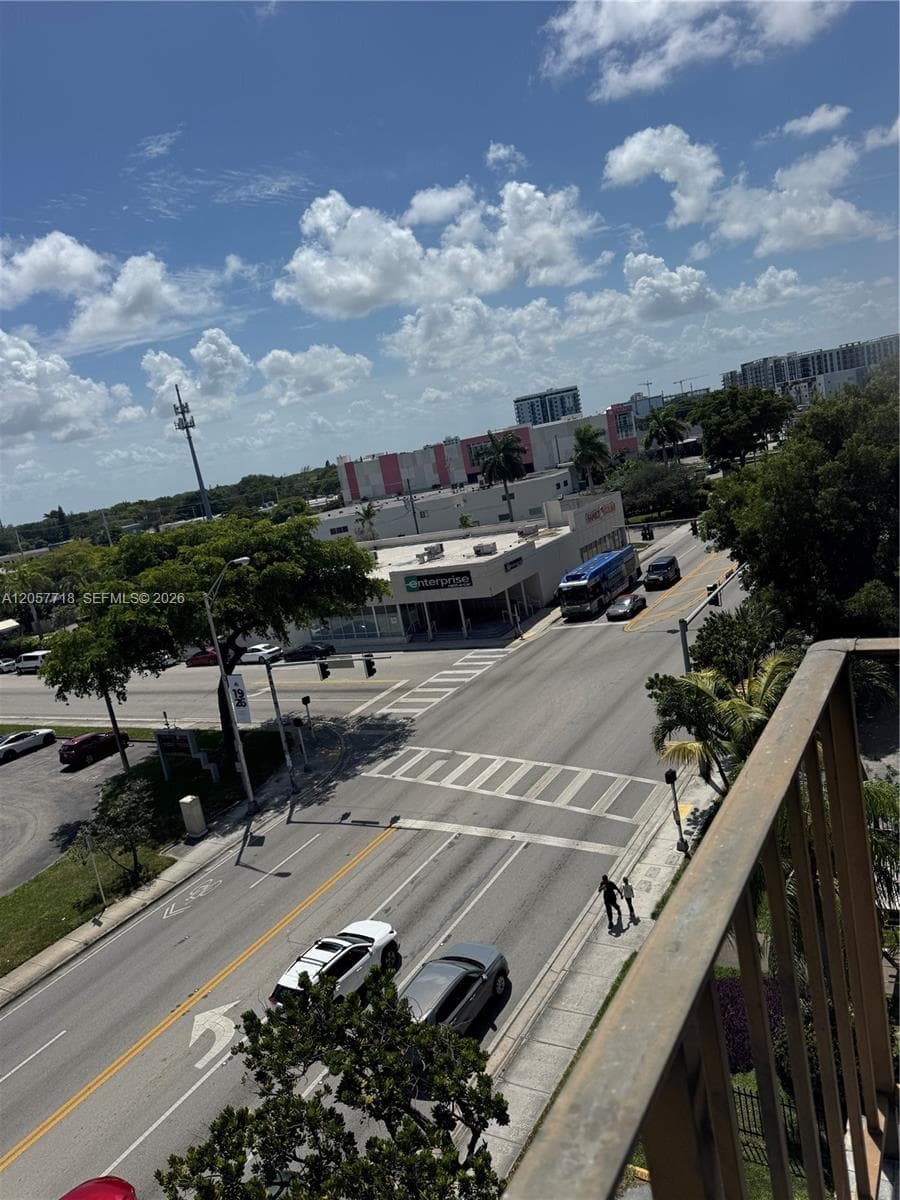 THREE HORIZONS SOUTH COND · #609 in North Miami - Photo 12