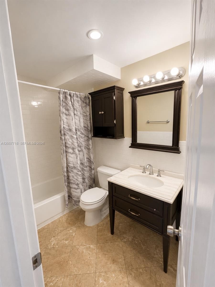 THREE HORIZONS SOUTH COND · #609 in North Miami - Photo 22