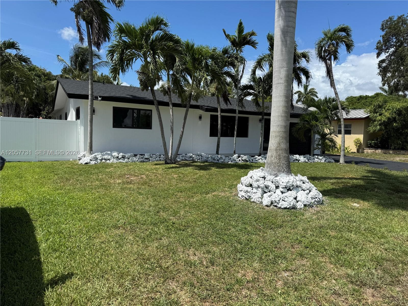1370 SW 32nd St photo 2