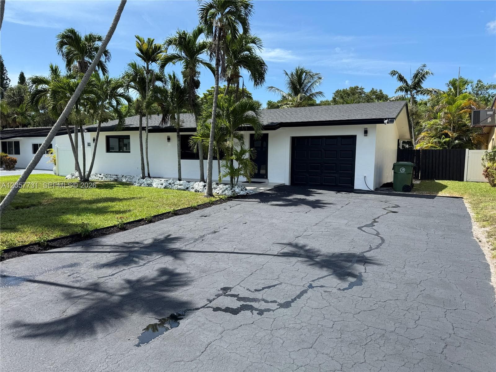 1370 SW 32nd St photo 3