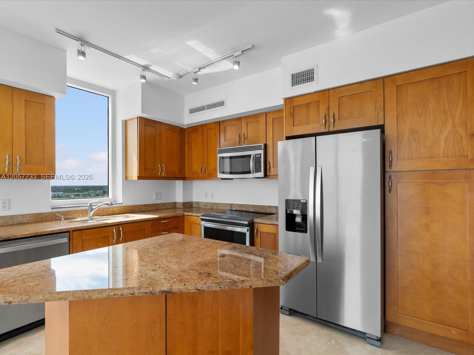 DUO CONDOMINIUM WEST · #2007W in Hallandale Beach - Photo 22
