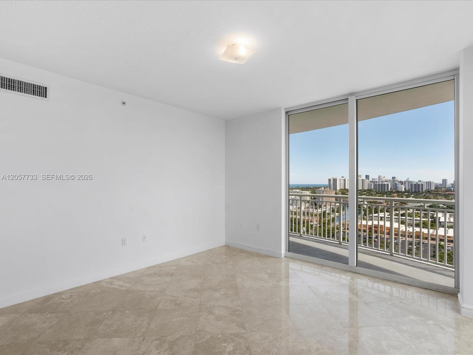 DUO CONDOMINIUM WEST · #2007W in Hallandale Beach - Photo 4