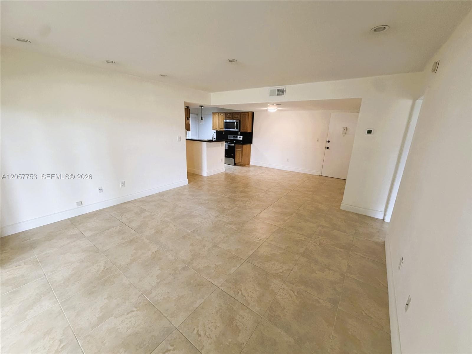 DADELAND CAPRI CONDO · #A102 in Miami - Photo 7