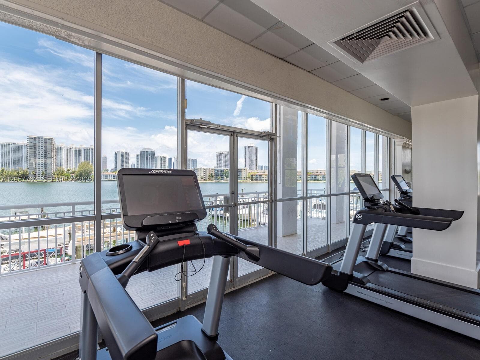 DEL PRADO MARINA · #603 in Aventura - Photo 25