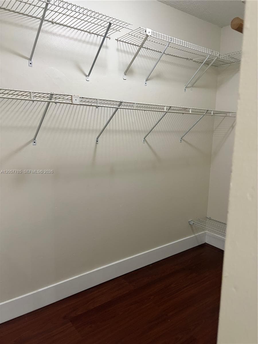 LAGO GRANDE CONDO THREE B · #56-22 in Hialeah - Photo 23