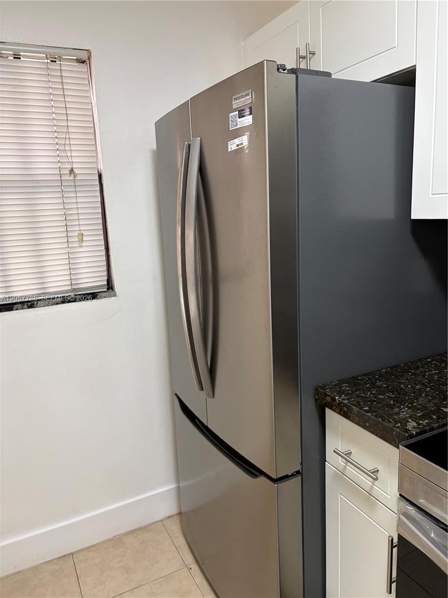 LAGO GRANDE CONDO THREE B · #56-22 in Hialeah - Photo 13