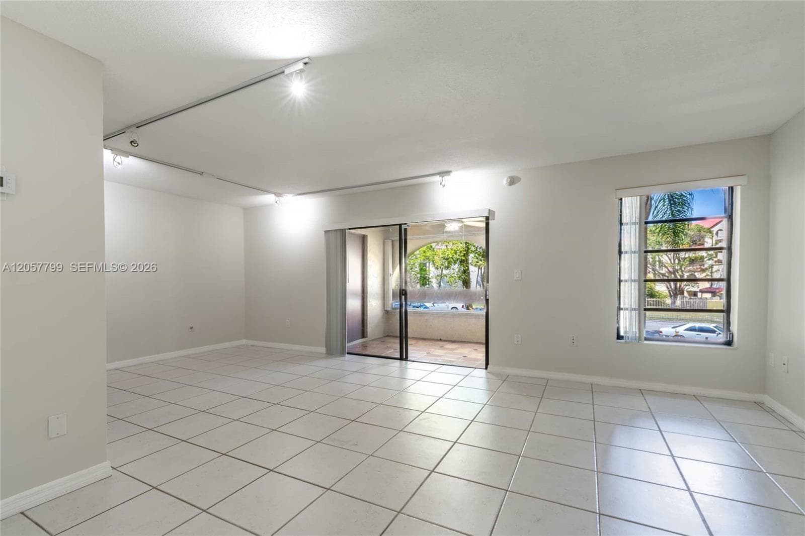 Kenland Pointe · #N207 in Miami - Photo 6