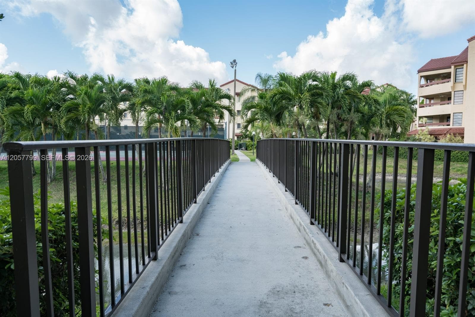 Kenland Pointe · #N207 in Miami - Photo 32