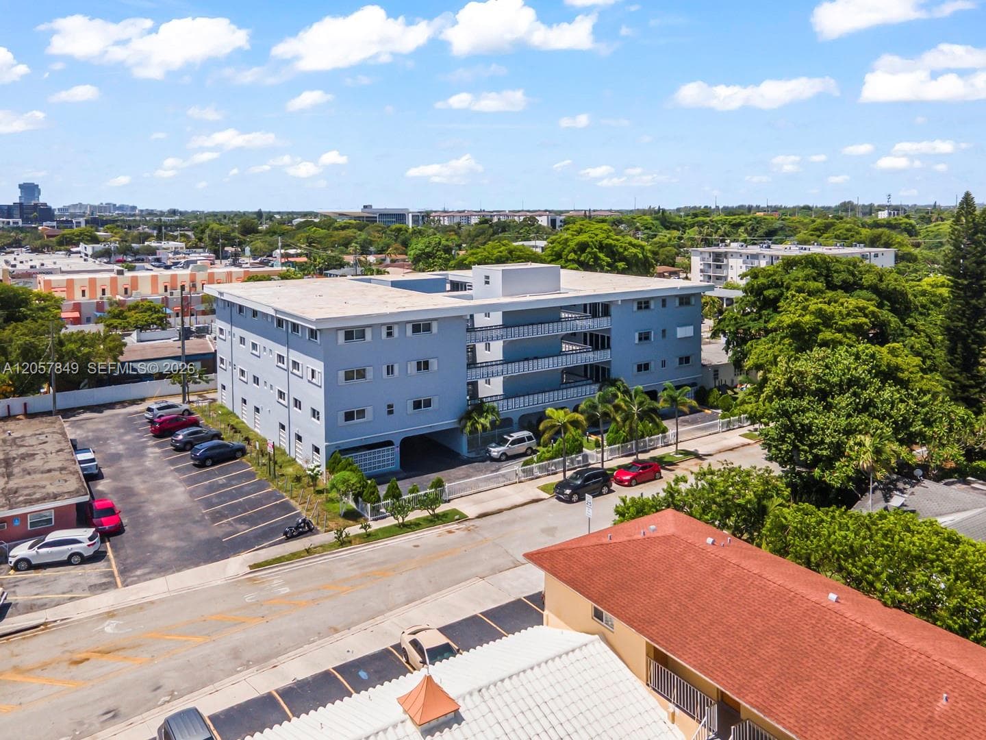 Garden Terrace Apts · #4A in Hollywood - Photo 26