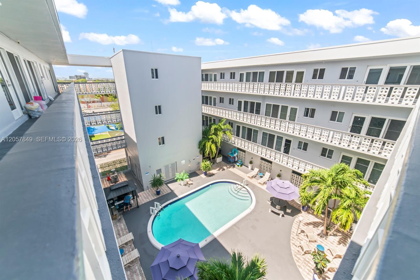 Garden Terrace Apts · #4A in Hollywood - Photo 19