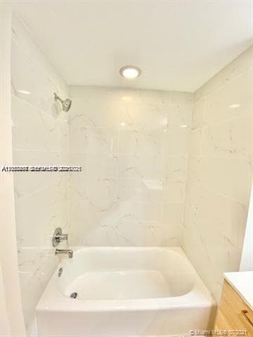 THE HARBOUR NORTH CONDO · #702 in North Miami Beach - Photo 7