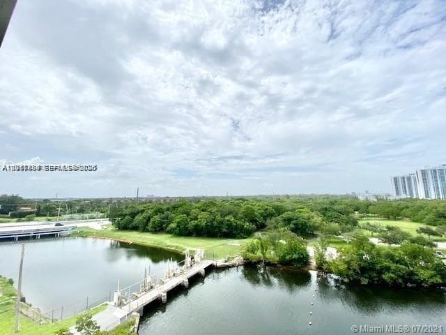 THE HARBOUR NORTH CONDO · #702 in North Miami Beach - Photo 20