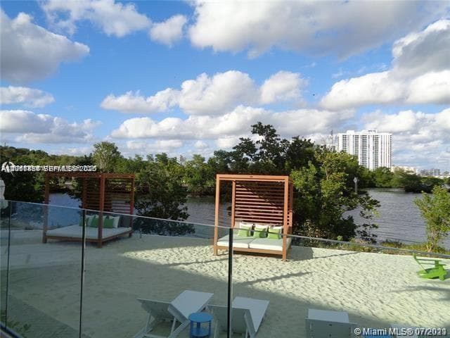 THE HARBOUR NORTH CONDO · #702 in North Miami Beach - Photo 38