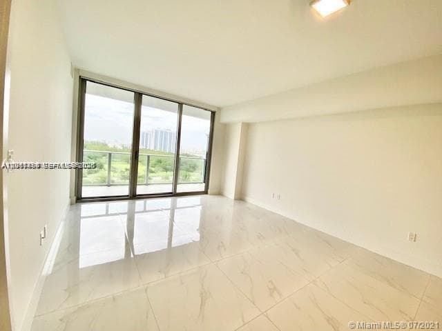 THE HARBOUR NORTH CONDO · #702 in North Miami Beach - Photo 14