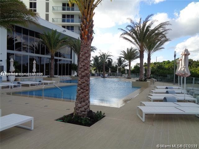THE HARBOUR NORTH CONDO · #702 in North Miami Beach - Photo 40