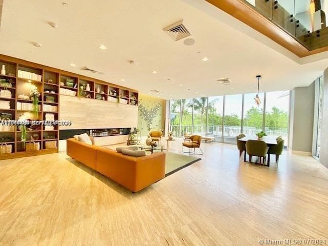 THE HARBOUR NORTH CONDO · #702 in North Miami Beach - Photo 35