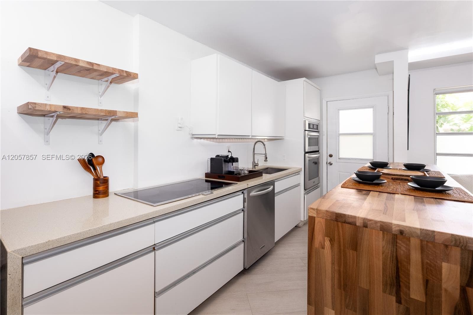 525 MERIDIAN CONDO · #203 in Miami Beach - Photo 4