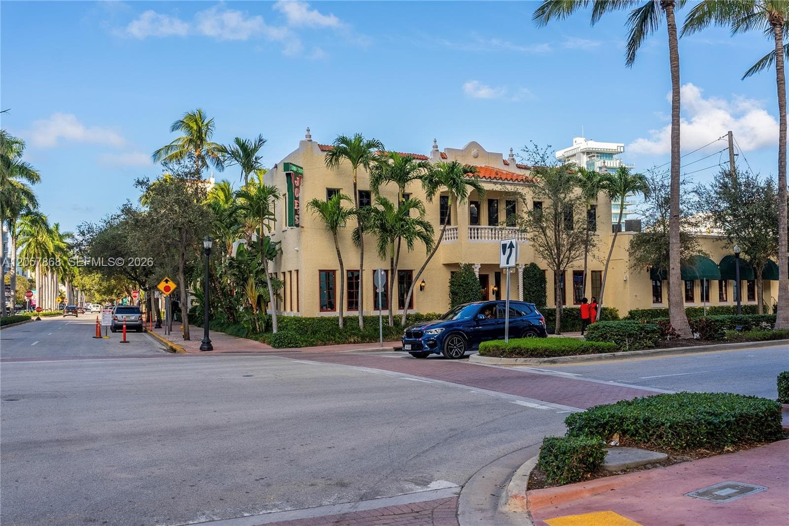 Octagon Towers · #8C in Miami Beach - Photo 27