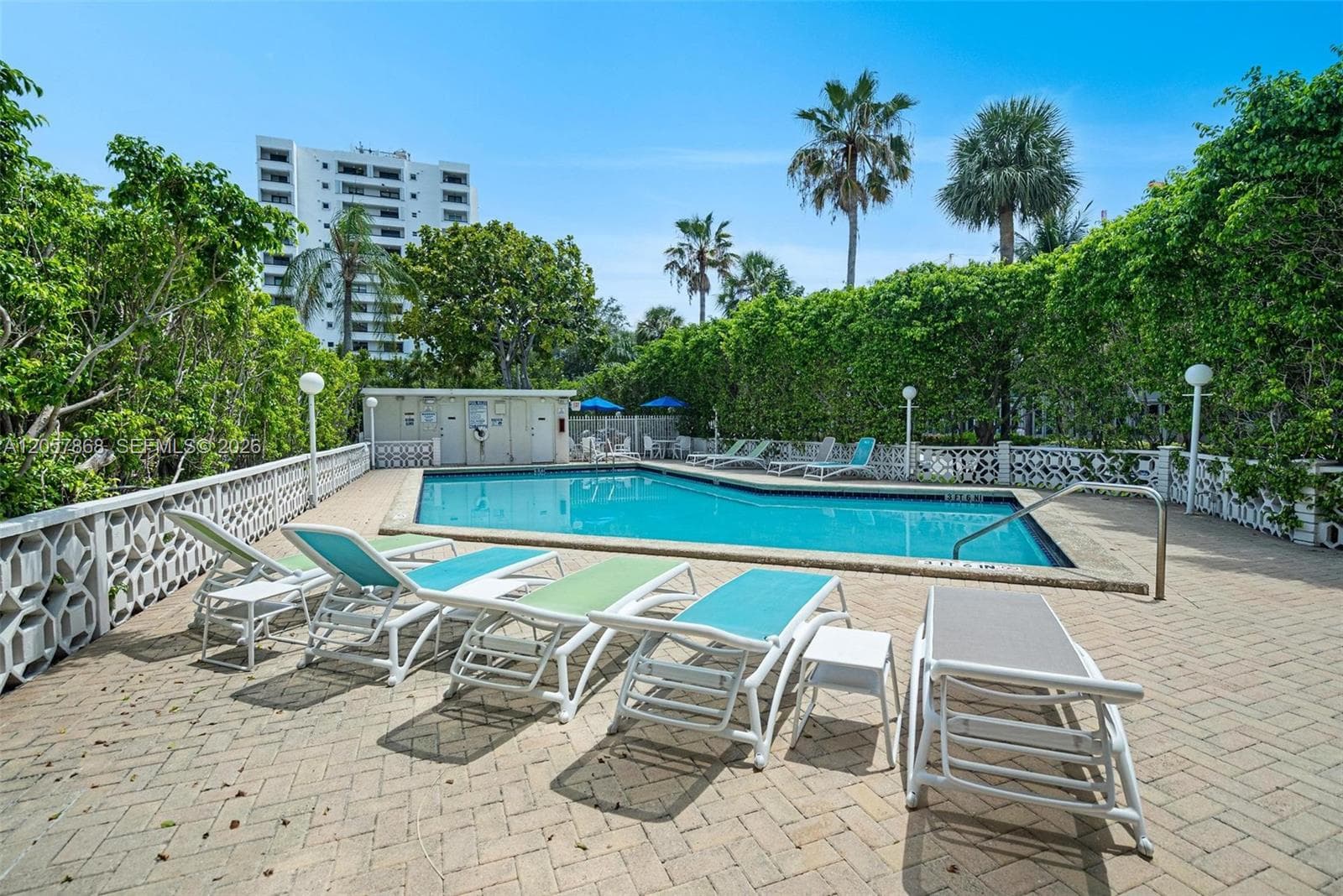 Octagon Towers · #8C in Miami Beach - Photo 20