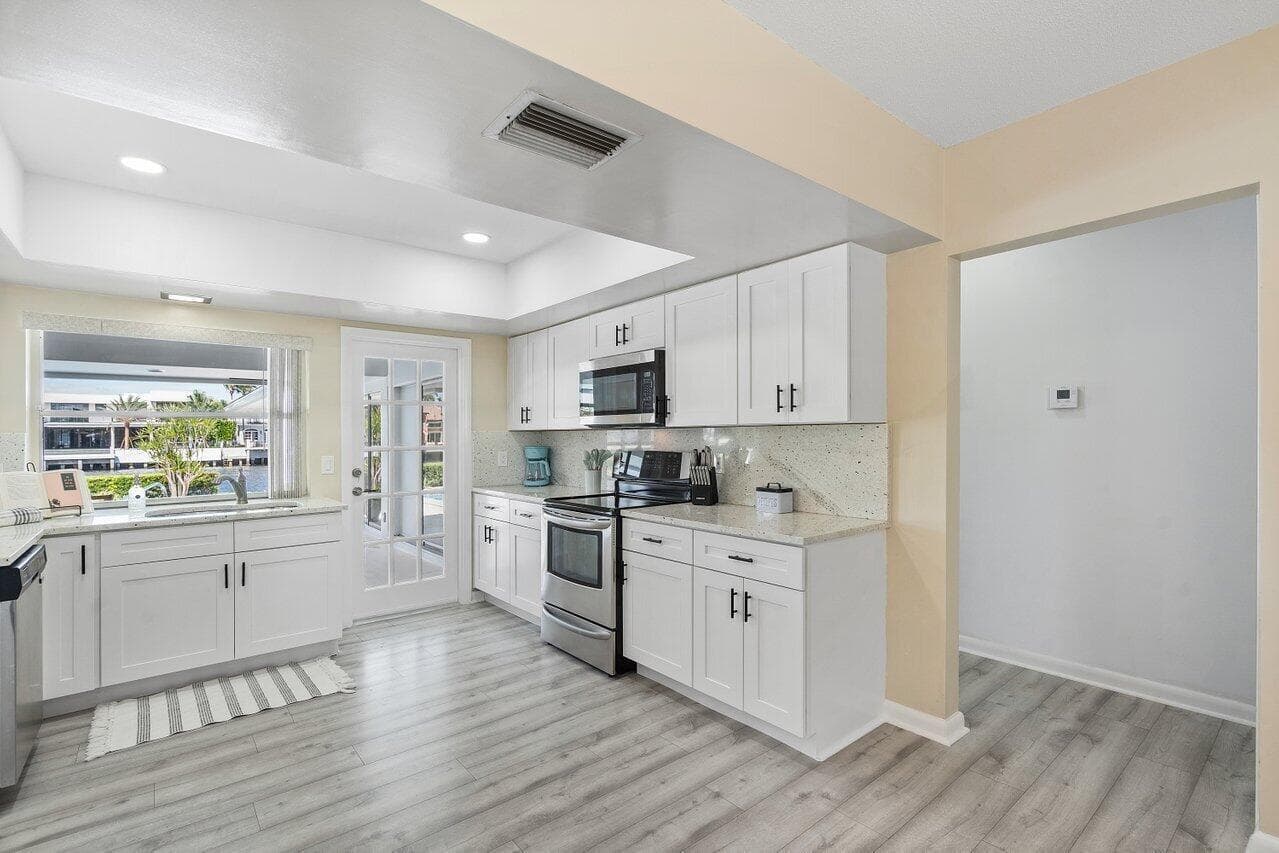 008-2767SpanishRiverRoad-BocaRaton-FL-33