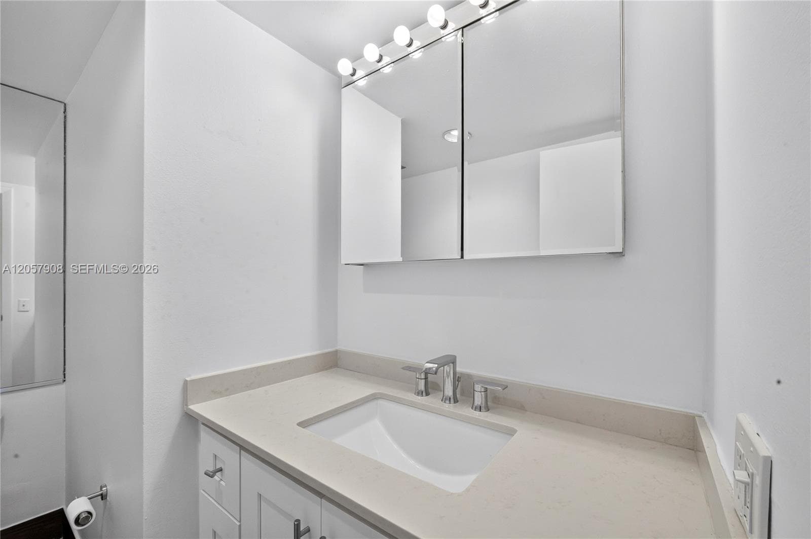 DOLPHIN CONDO · #305 in North Miami Beach - Photo 24