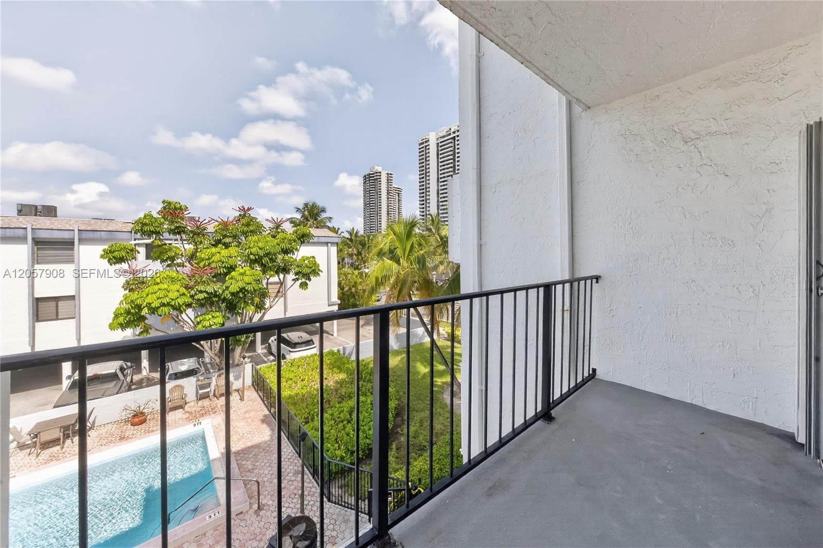 DOLPHIN CONDO · #305 in North Miami Beach - Photo 29