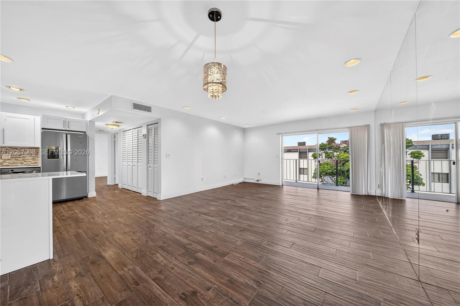 DOLPHIN CONDO · #305 in North Miami Beach - Photo 8