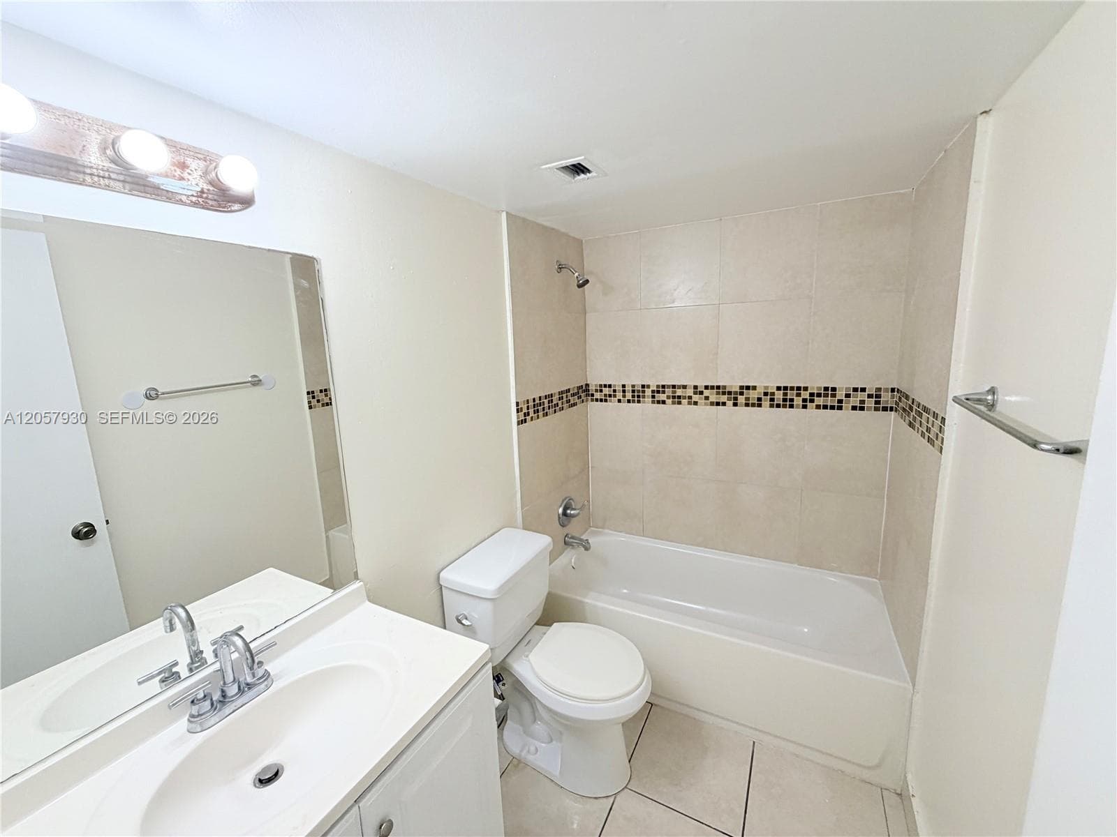 MONTECARLO CONDO · #D-409 in Miami - Photo 12