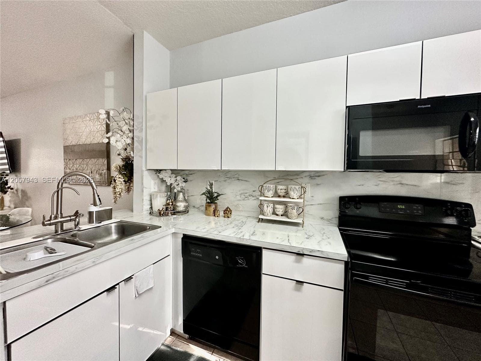 LAS BRISAS AT DORAL · #206 in Doral - Photo 12
