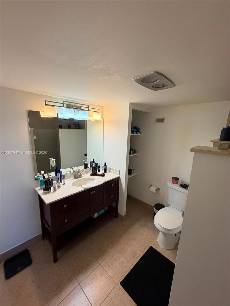 GOLDEN SAILS CONDO · #F10 in Hallandale Beach - Photo 23