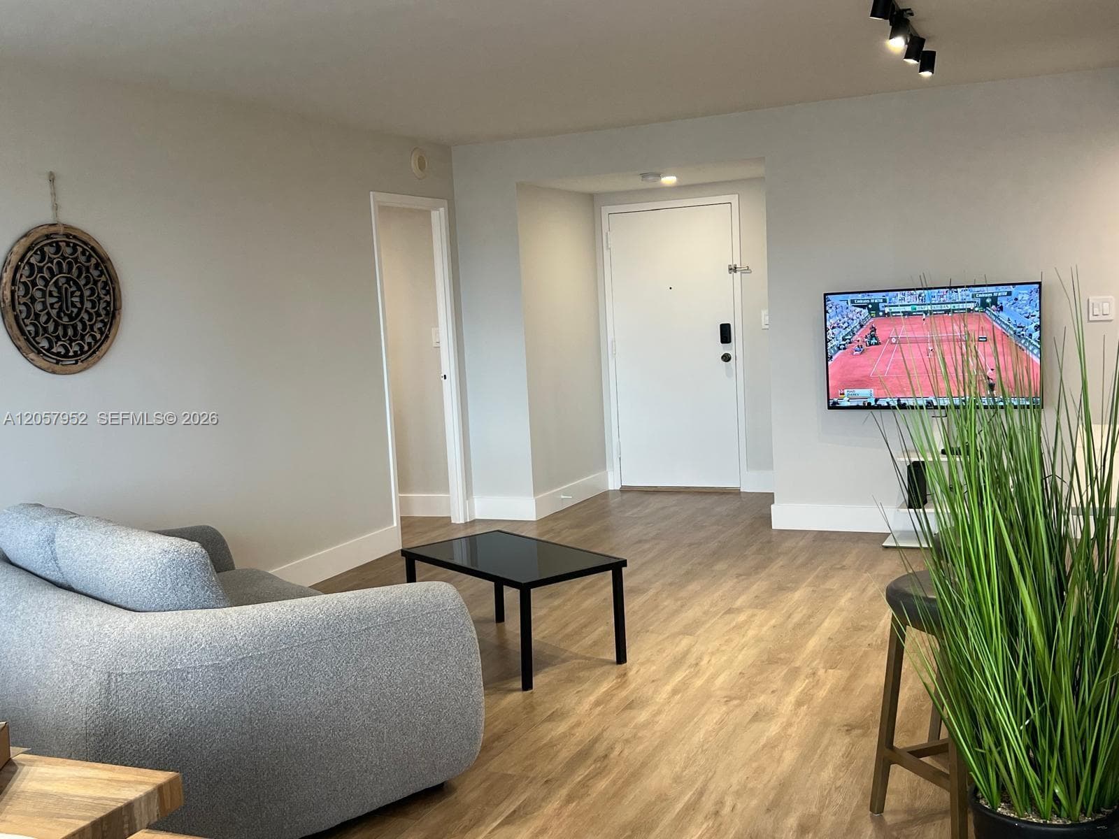 WINSTON TOWERS · #1215 in Sunny Isles Beach - Photo 6