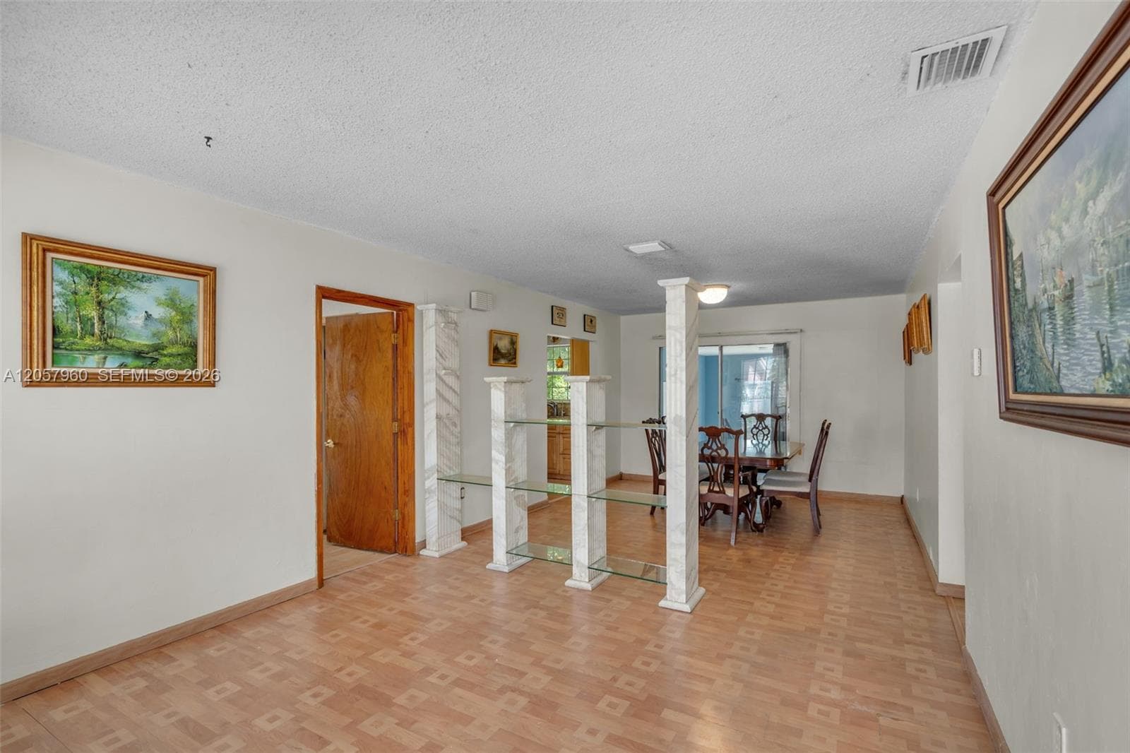 267 E 56th St photo 10