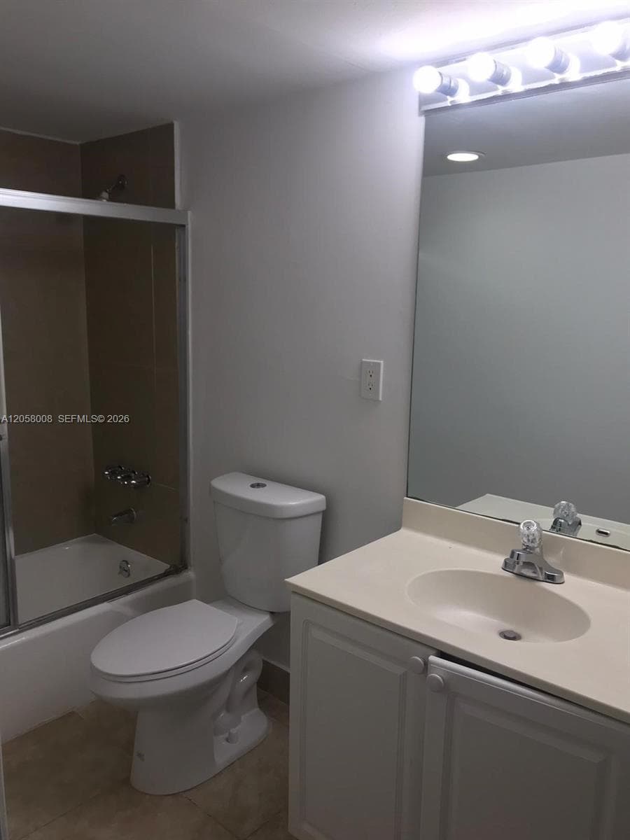 OCEANVIEW BUILDING B COND · #1018 in Sunny Isles Beach - Photo 15