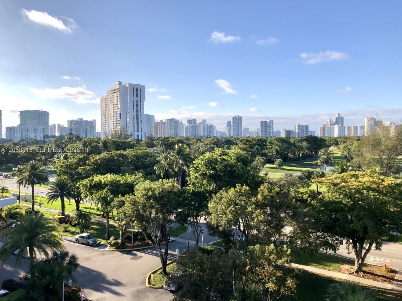 BRAVURA I CONDO · #712 in Aventura - Photo 17