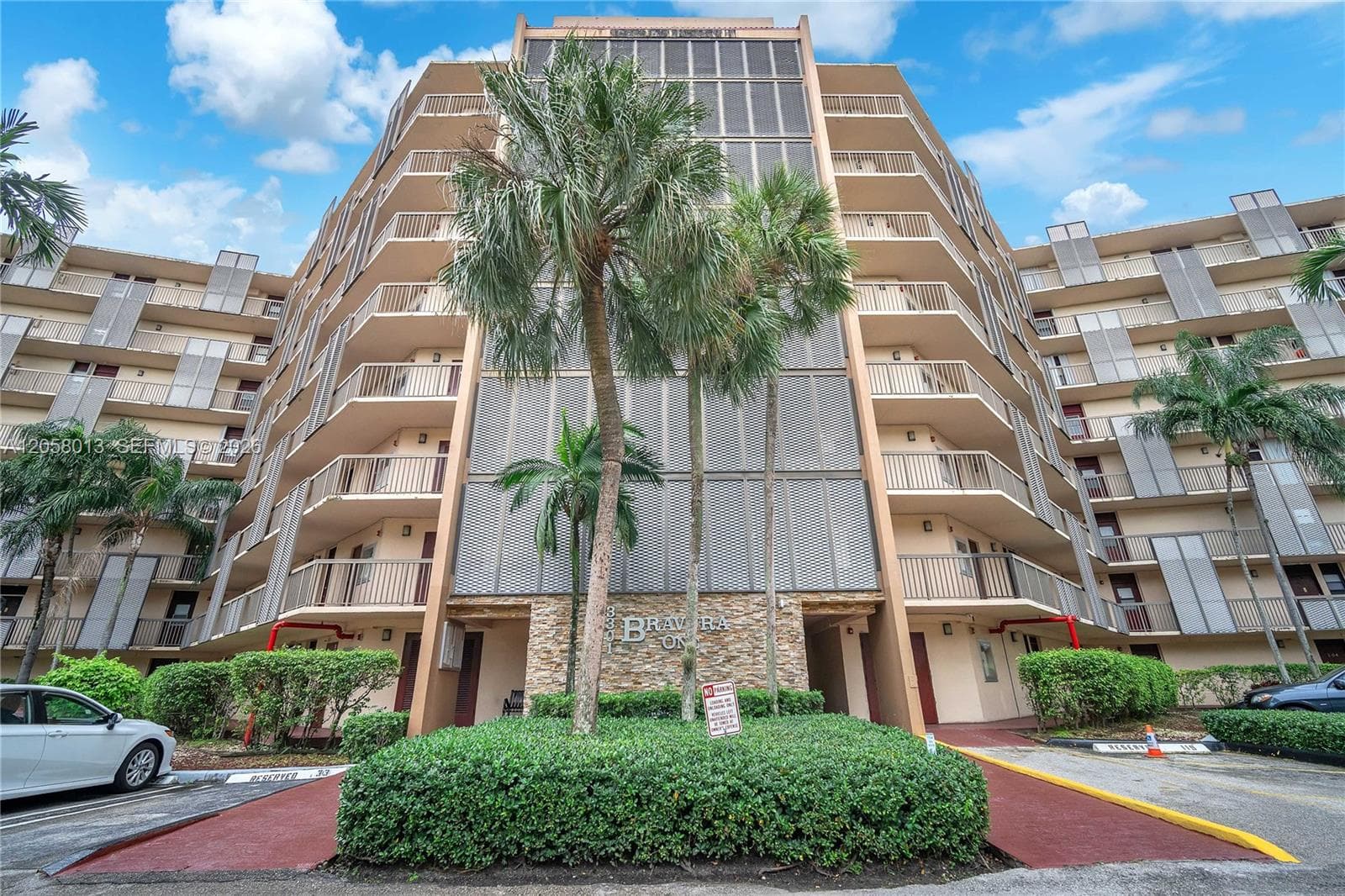 BRAVURA I CONDO · #712 in Aventura - Photo 28