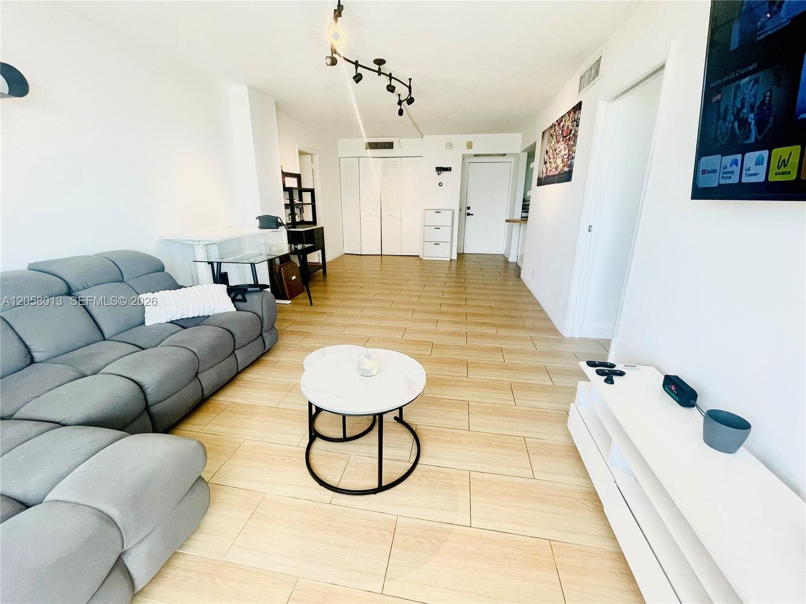 BRAVURA I CONDO · #712 in Aventura - Photo 8