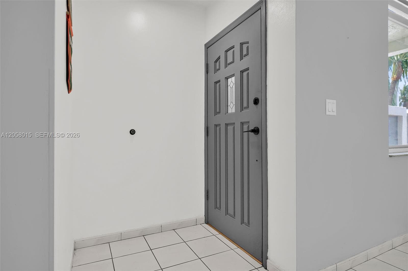 9177 Fontainebleau Blvd #3 photo 2