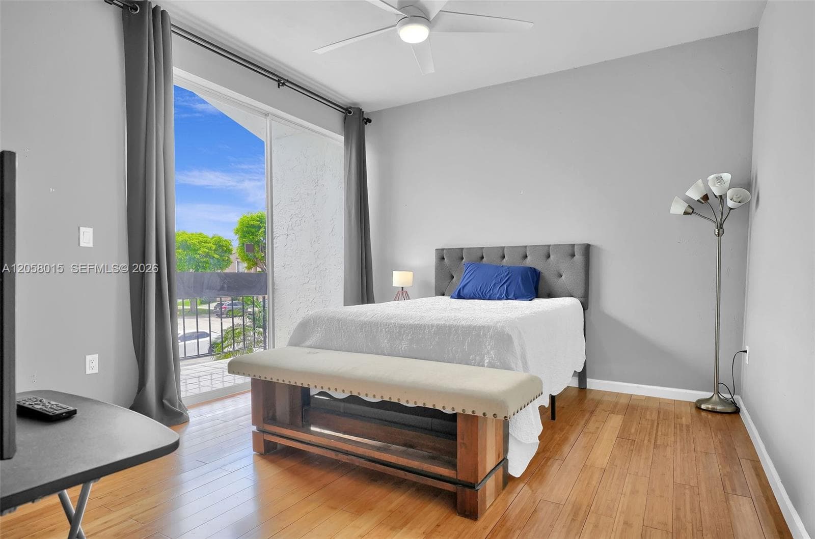 9177 Fontainebleau Blvd #3 photo 32