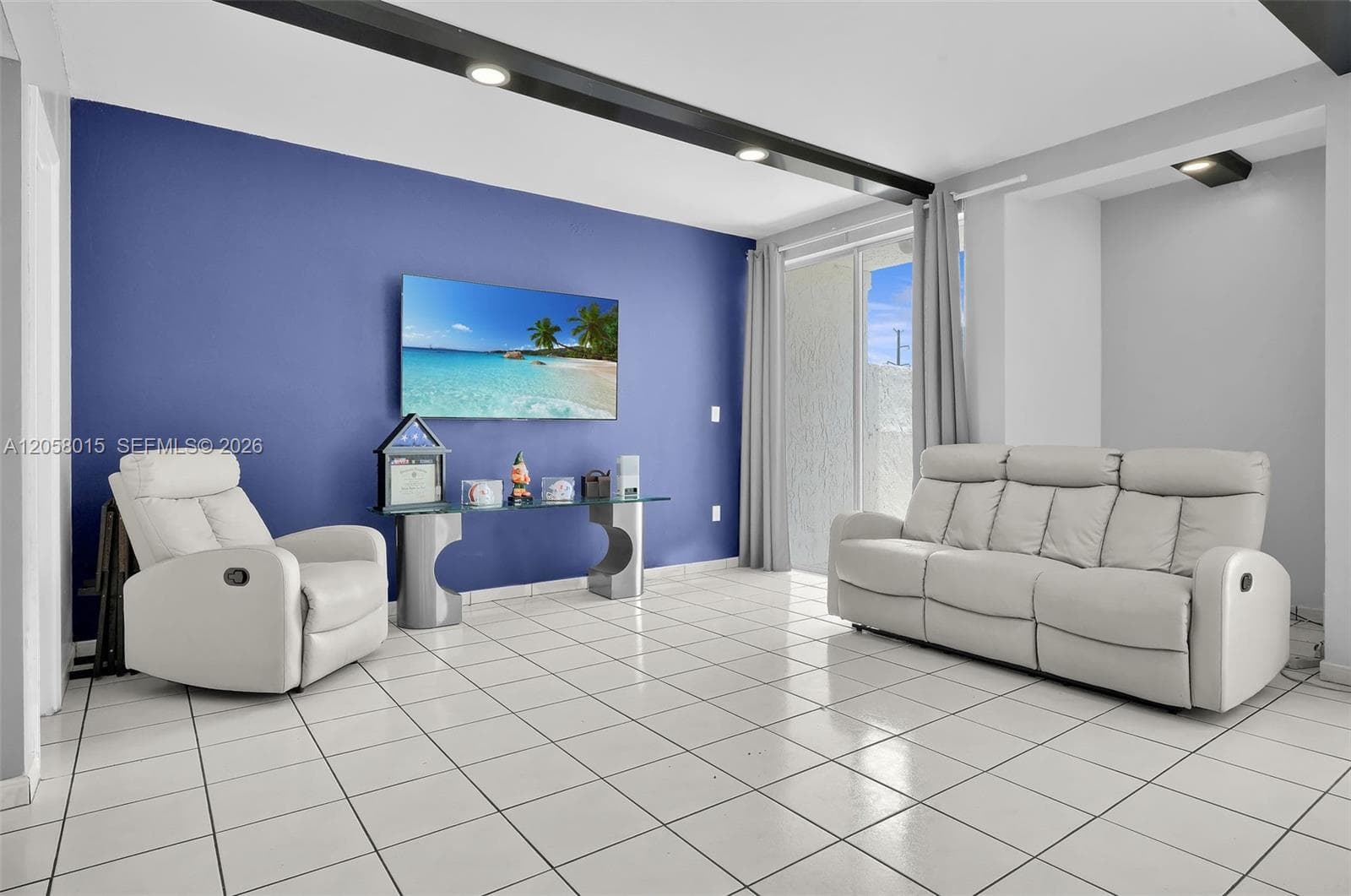 9177 Fontainebleau Blvd #3 photo 11