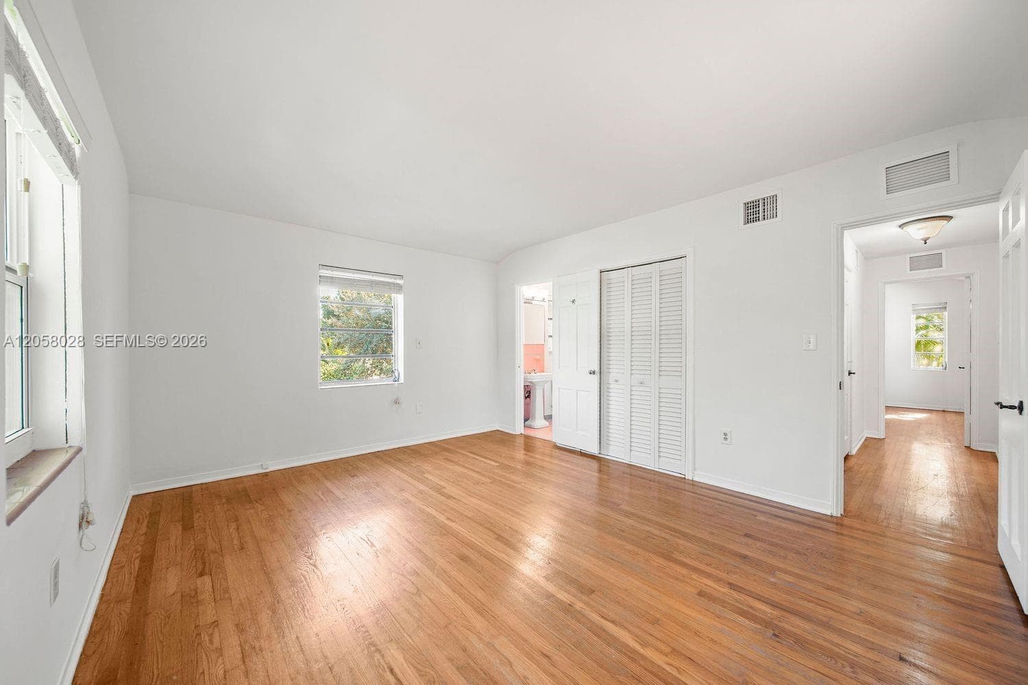 5842 Alton Rd photo 20