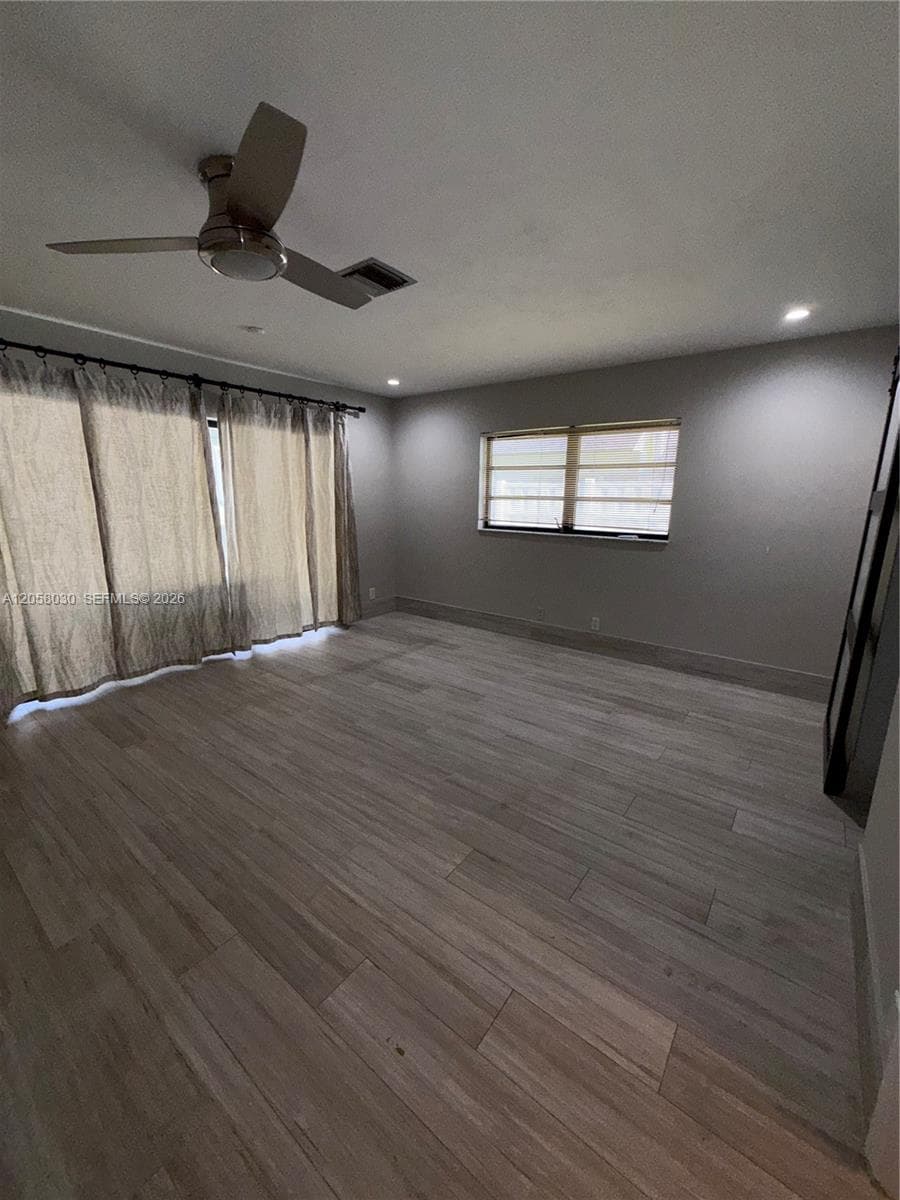 1560 NW 12th Way #N/A photo 22